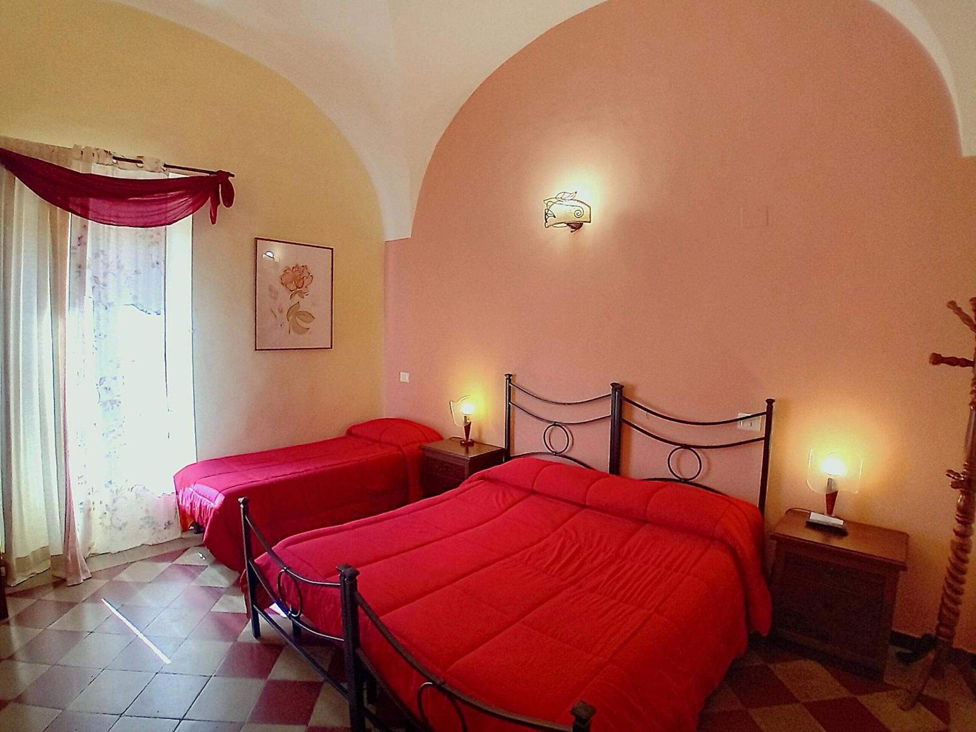 Camere Del Re Tarquinia Exterior photo